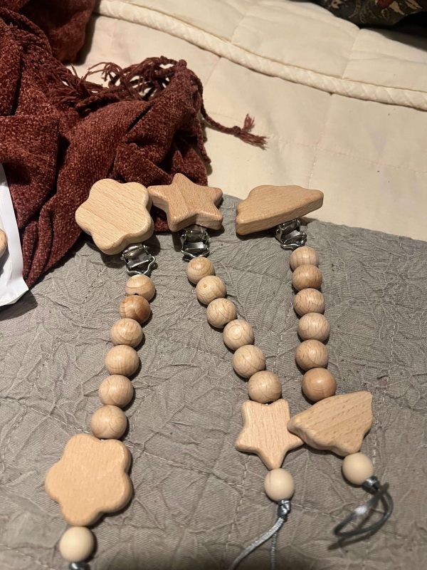 IMG_1704 Chupetero de madera personalizado